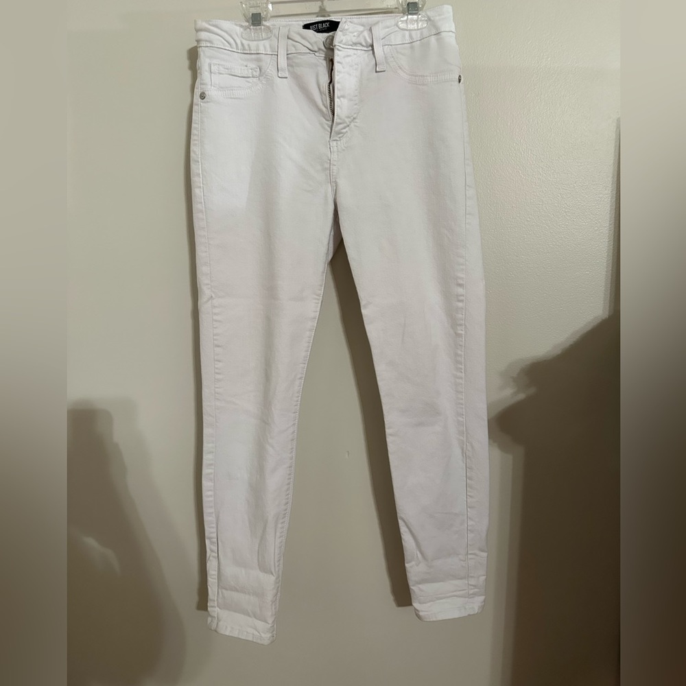 Just Black white jeans. Size 28. No rips. Gently worn, smoke free home.